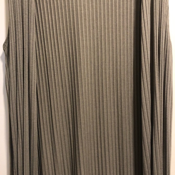 Army green LULAROE SMALL JOY - Picture 2 of 3